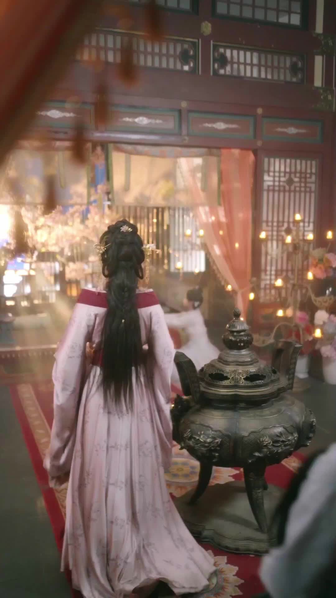 Episode 20 - Accidentally Seducing the Emperor